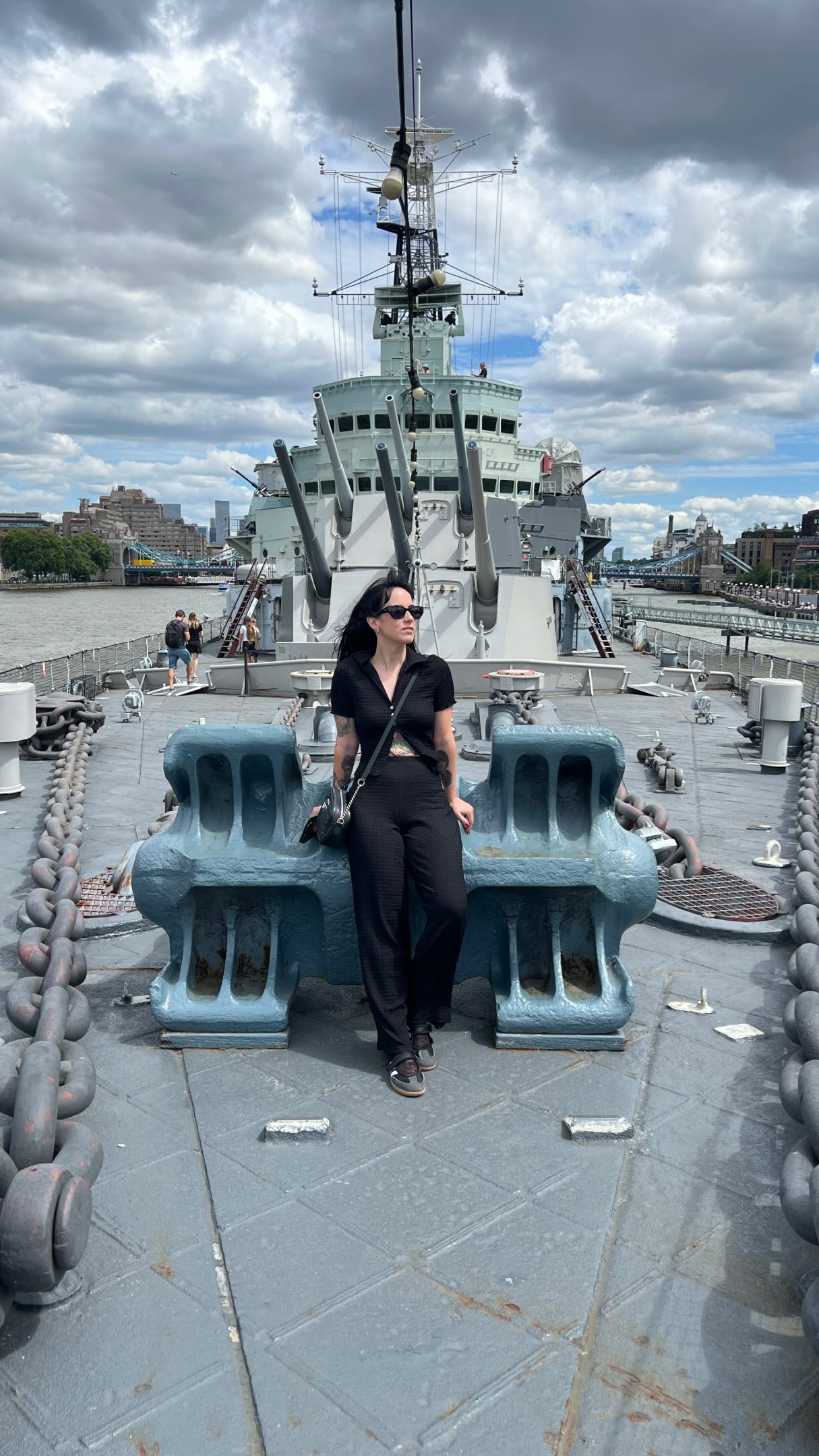 *publi ¿Has estado varias veces en Londres y crees que ya no te queda nada por descubrir? 🇬🇧

Yo pensaba lo mismo... hasta que visité el HMS Belfast. 👀⚓ reservando las entradas con @civitatis 

Un plan diferente, lleno de historia y con unas vistas increíbles del Támesis. Sin duda, uno de esos lugares que merece mucho más reconocimiento.

¿Lo conocías?

#Londres #London #HMSBelfast #civitatiscreators