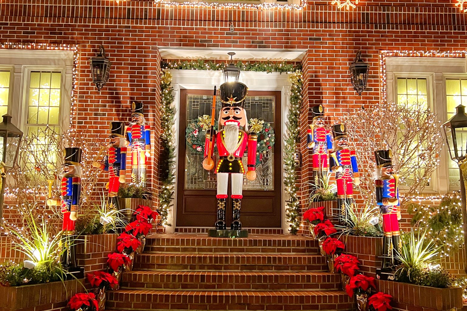 Casa decorada en Dyker Heights. Qué ver y hacer en Nueva York en Navidad