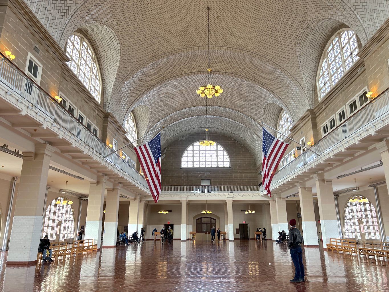 Sala de registro de Ellis Island (Gran Hall). ruta de 8 días por Nueva York