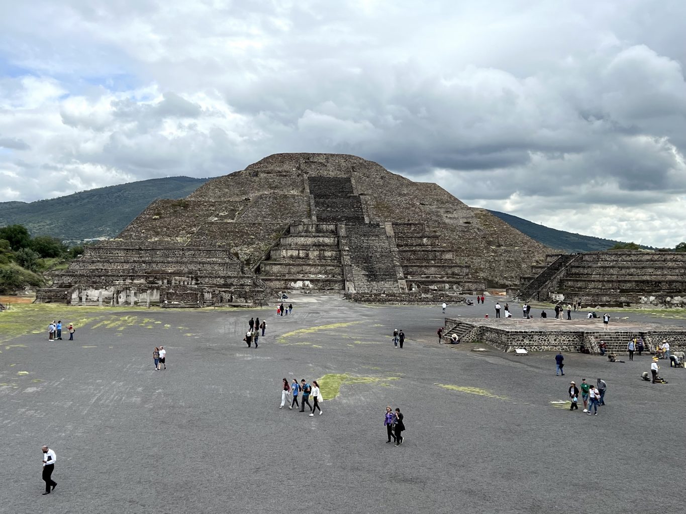 Pirámide de la Luna de Teotihuacán. Excursiones de un día que puedes hacer desde Ciudad de México