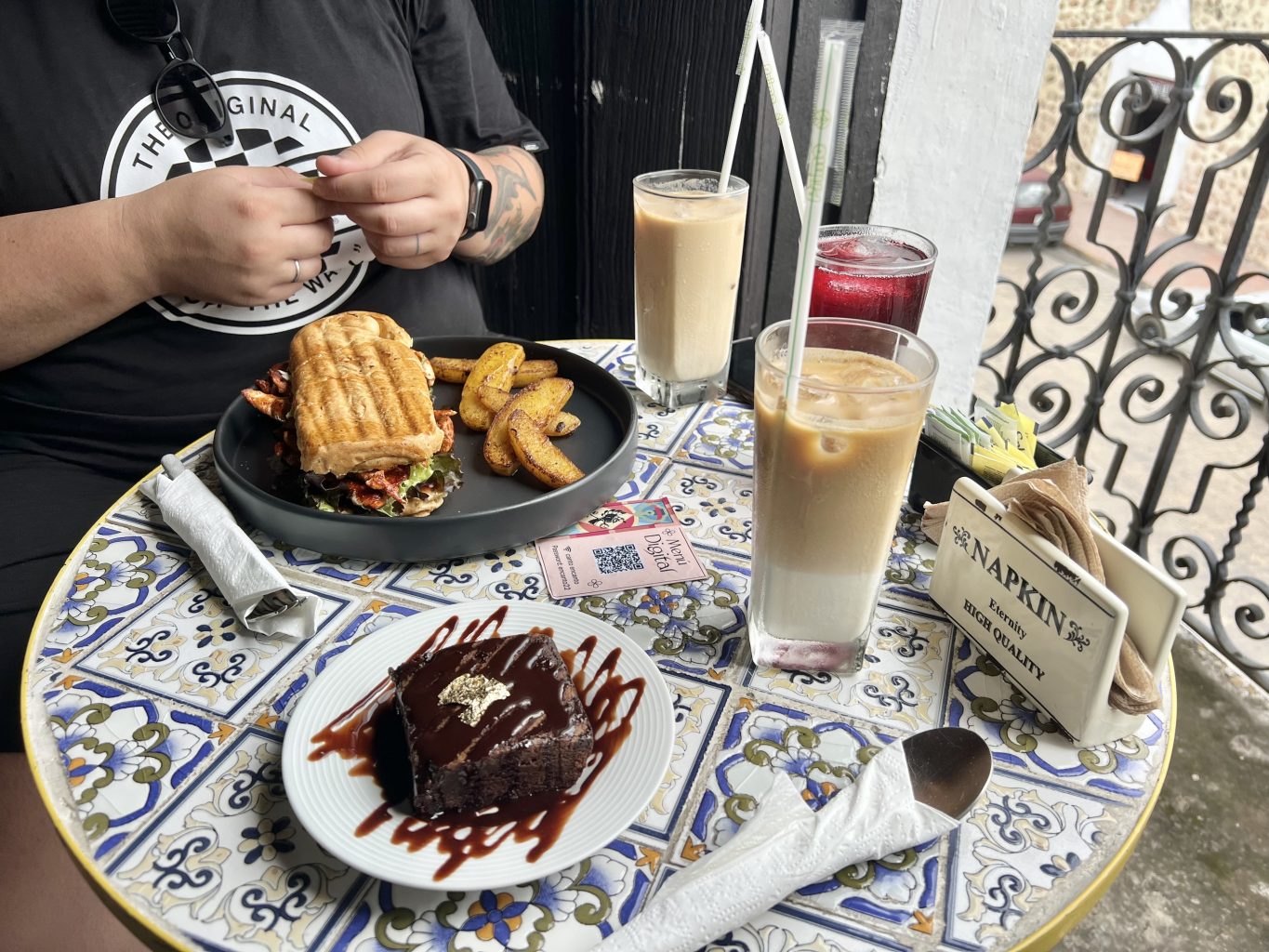 Desayuno en Café Encanto