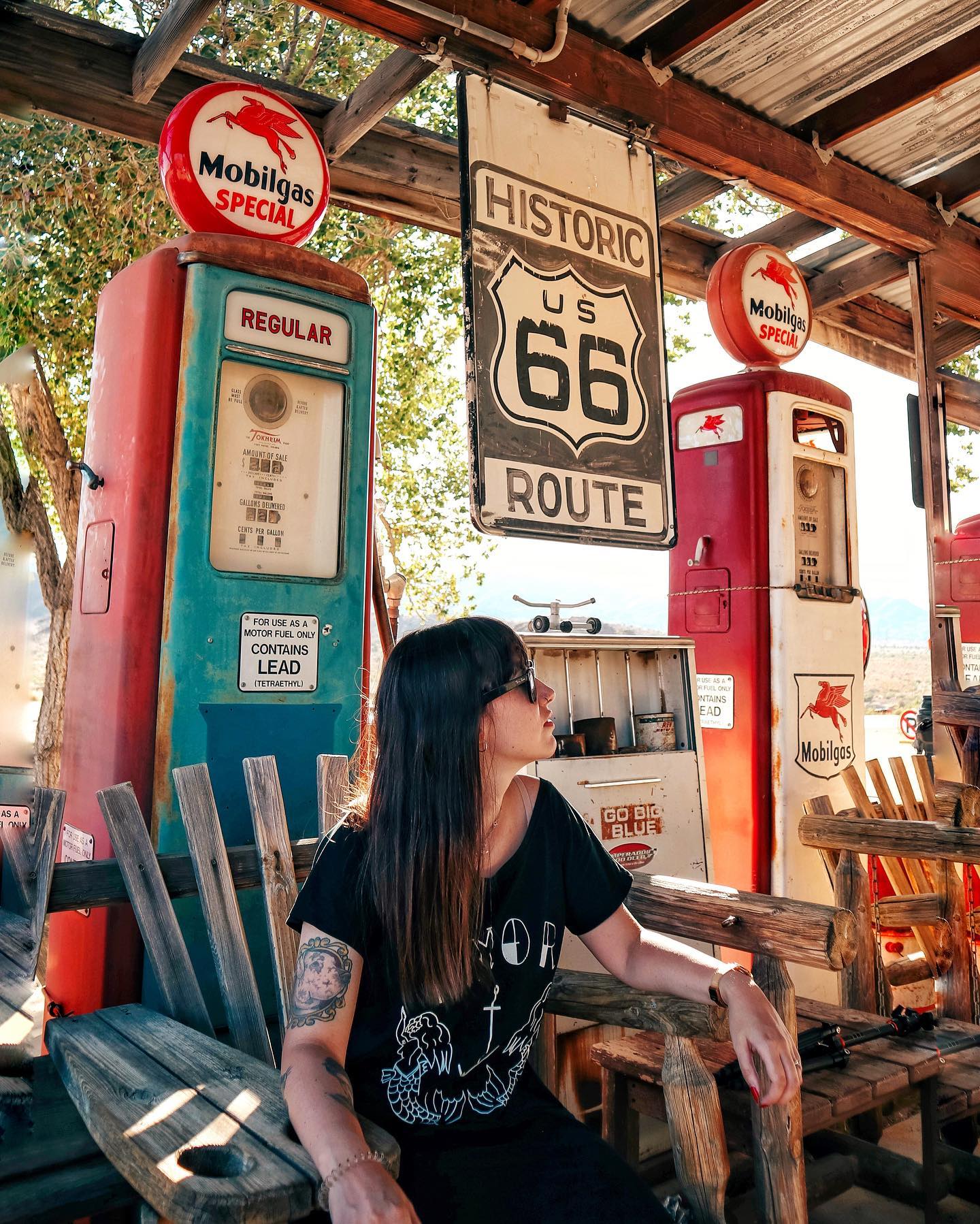 ⚡️I’m back⚡️
.
Después de un periodo de ausencia por aquí, vuelven los viajes. Aunque éstos nunca se habían parado. ✈️
.
Me pondré al día con los viajes que he hecho en este tiempo y con los nuevos que se vienen.
.
“La vida es muy corta y el mundo enorme”🌎
.
#viajesglobetrotter #travelgirl #traveller #girlsthatwander #travelblog #route66 #usa