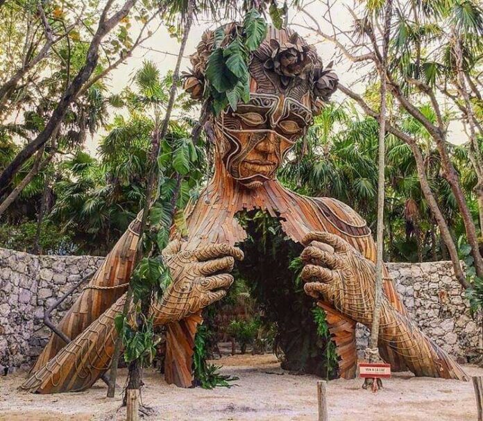 Escultura "Ven a la luz", qué ver y hacer en Tulum