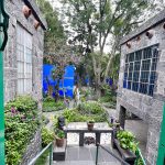 Escaleras al jardín de la Casa Azul