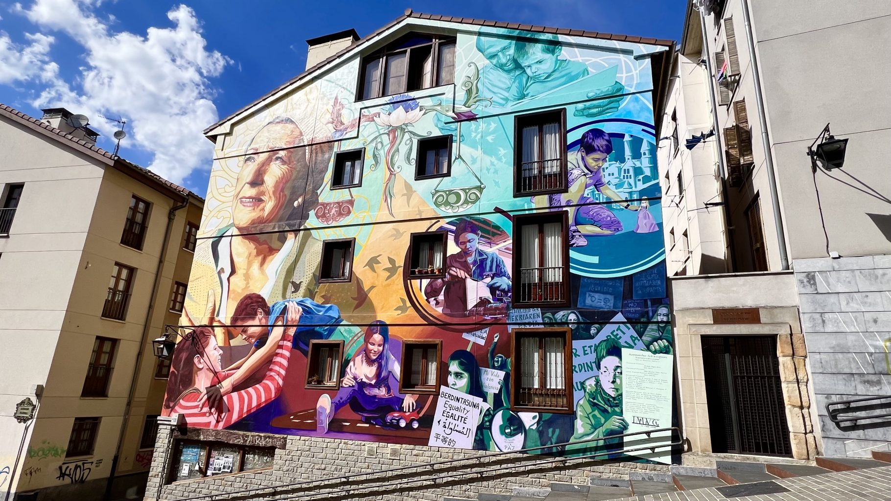 La luz de la esperanza. Ruta por los murales de Vitoria-Gasteiz