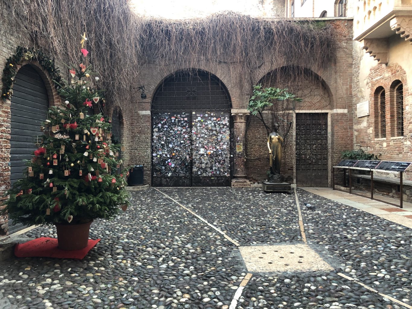 Patio interior Casa de Julieta. Visitar la Casa de Julieta en Verona