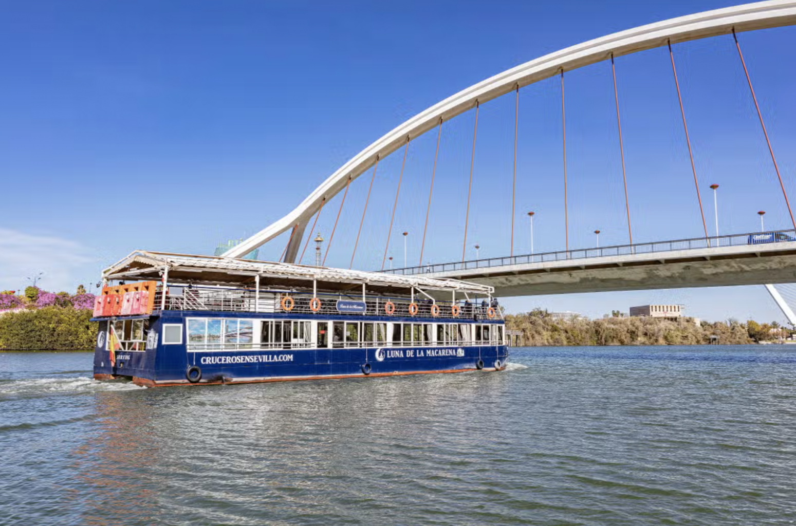 Paseo en barco por el Guadalquivir