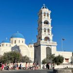 Iglesia de Timios Stavros, Perissa. Qué pueblos visitar en Santorini (más allá de Oia y Fira)